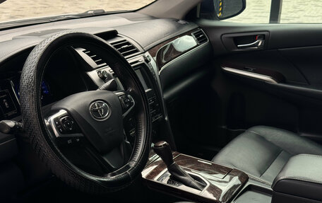 Toyota Camry, 2016 год, 1 990 000 рублей, 12 фотография