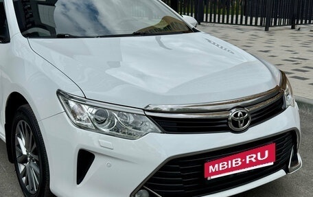 Toyota Camry, 2016 год, 1 990 000 рублей, 11 фотография