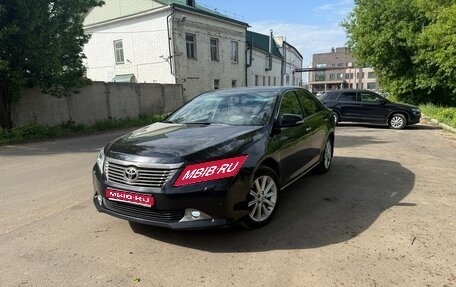 Toyota Camry, 2013 год, 1 600 000 рублей, 1 фотография