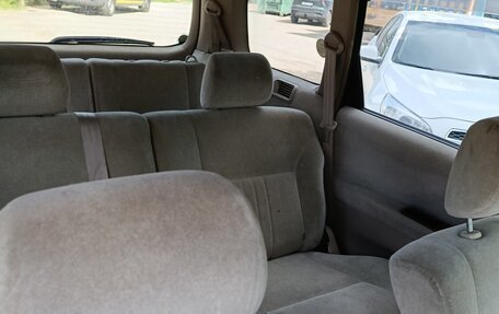 Toyota Gaia, 2002 год, 530 000 рублей, 20 фотография