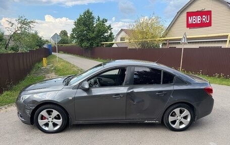Chevrolet Cruze II, 2010 год, 380 000 рублей, 10 фотография
