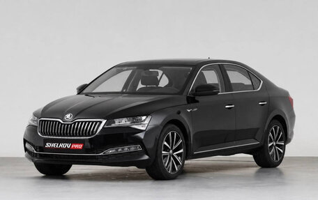 Skoda Superb III рестайлинг, 2025 год, 3 050 000 рублей, 1 фотография