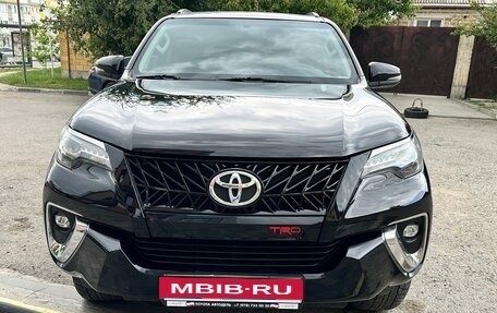 Toyota Fortuner II, 2017 год, 3 390 000 рублей, 1 фотография