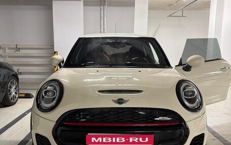 MINI Hatch, 2018 год, 2 100 000 рублей, 1 фотография