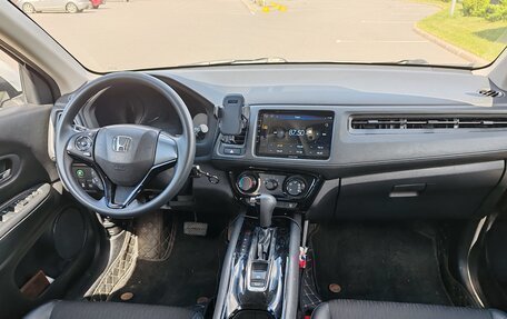 Honda Vezel, 2021 год, 2 090 000 рублей, 11 фотография