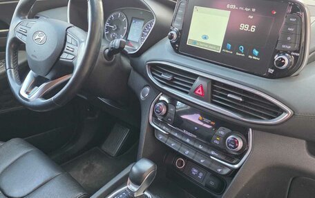 Hyundai Santa Fe IV, 2019 год, 1 790 000 рублей, 14 фотография