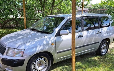 Toyota Succeed I рестайлинг, 2003 год, 599 000 рублей, 2 фотография