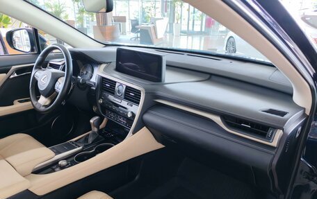 Lexus RX IV рестайлинг, 2021 год, 5 490 000 рублей, 14 фотография