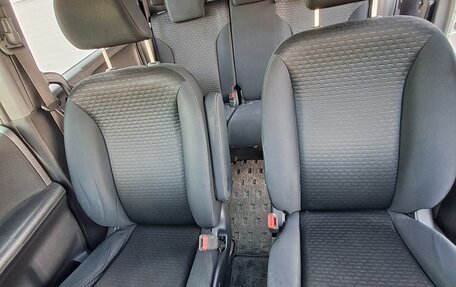 Honda Freed I, 2013 год, 925 000 рублей, 11 фотография