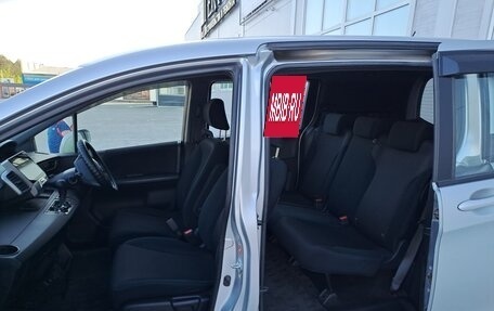 Honda Freed I, 2013 год, 925 000 рублей, 7 фотография