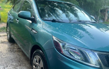 KIA Rio III рестайлинг, 2011 год, 700 000 рублей, 2 фотография
