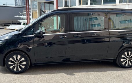 Mercedes-Benz Vito, 2024 год, 7 900 000 рублей, 21 фотография