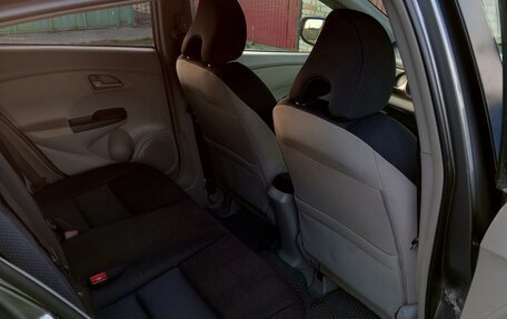 Honda Insight II рестайлинг, 2009 год, 680 000 рублей, 5 фотография