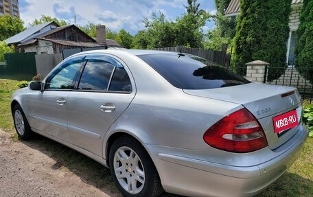 Mercedes-Benz E-Класс, 2004 год, 800 000 рублей, 7 фотография