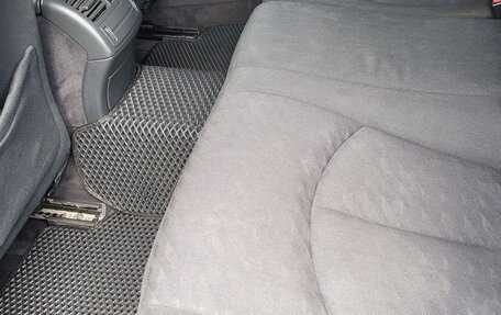 Mercedes-Benz E-Класс, 2004 год, 800 000 рублей, 17 фотография