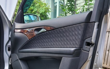 Mercedes-Benz E-Класс, 2004 год, 800 000 рублей, 23 фотография