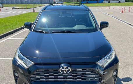 Toyota RAV4, 2021 год, 3 350 000 рублей, 15 фотография