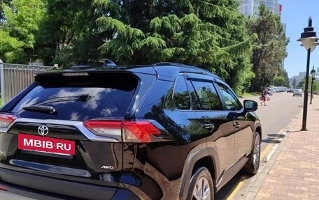 Toyota RAV4, 2021 год, 3 350 000 рублей, 25 фотография