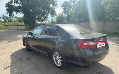 Toyota Camry, 2013 год, 1 600 000 рублей, 2 фотография