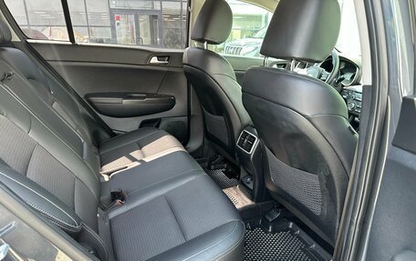 KIA Sportage IV рестайлинг, 2019 год, 2 260 000 рублей, 8 фотография