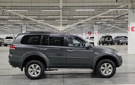 Mitsubishi Pajero Sport II рестайлинг, 2013 год, 1 900 000 рублей, 8 фотография
