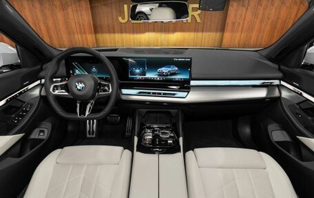 BMW 5 серия, 2024 год, 7 000 000 рублей, 22 фотография