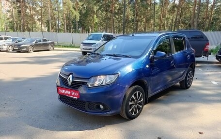 Renault Sandero II рестайлинг, 2015 год, 490 000 рублей, 4 фотография
