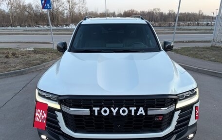 Toyota Land Cruiser, 2022 год, 11 700 000 рублей, 5 фотография