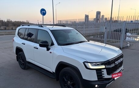 Toyota Land Cruiser, 2022 год, 11 700 000 рублей, 4 фотография