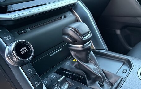 Toyota Land Cruiser, 2022 год, 11 700 000 рублей, 16 фотография