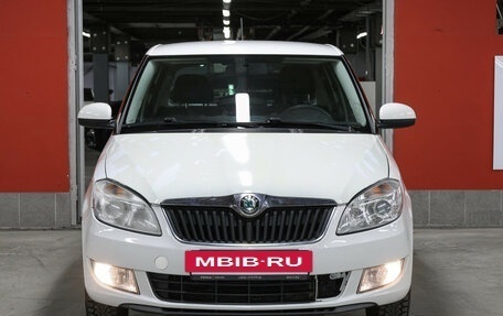 Skoda Fabia II, 2013 год, 563 000 рублей, 3 фотография