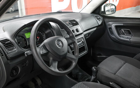 Skoda Fabia II, 2013 год, 563 000 рублей, 17 фотография