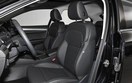 Skoda Superb III рестайлинг, 2025 год, 3 050 000 рублей, 7 фотография