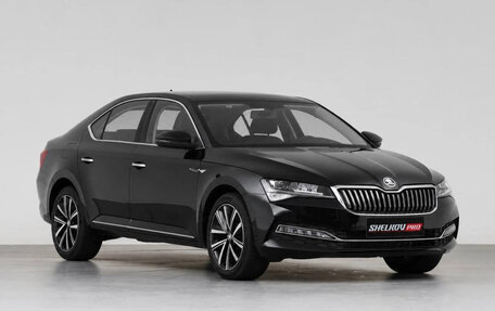 Skoda Superb III рестайлинг, 2025 год, 3 050 000 рублей, 3 фотография