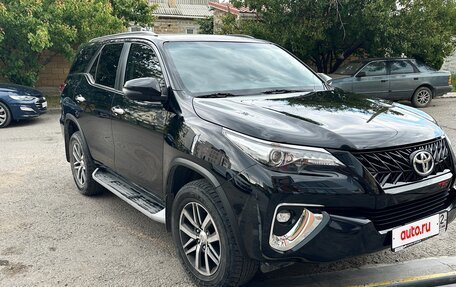 Toyota Fortuner II, 2017 год, 3 390 000 рублей, 2 фотография