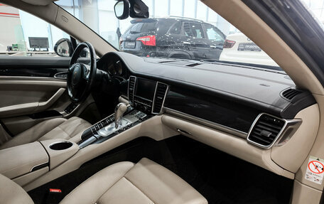 Porsche Panamera II рестайлинг, 2016 год, 3 550 000 рублей, 11 фотография