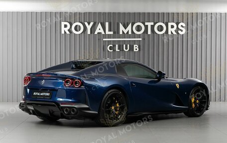 Ferrari 812, 2021 год, 39 990 000 рублей, 5 фотография