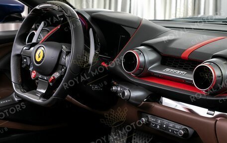 Ferrari 812, 2021 год, 39 990 000 рублей, 10 фотография