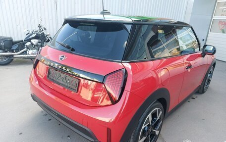 MINI Hatch, 2025 год, 4 950 000 рублей, 3 фотография
