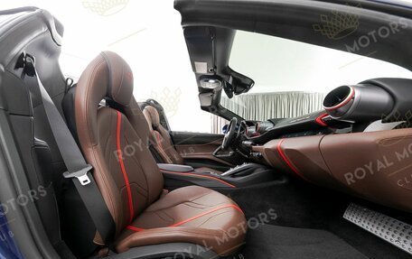 Ferrari 812, 2021 год, 39 990 000 рублей, 11 фотография