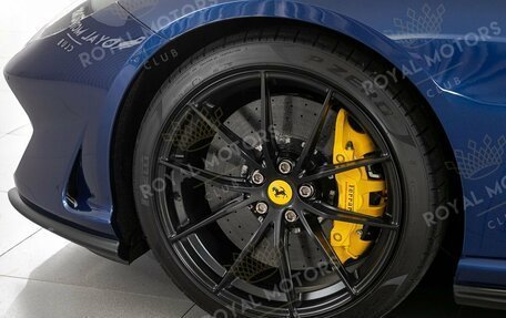 Ferrari 812, 2021 год, 39 990 000 рублей, 8 фотография