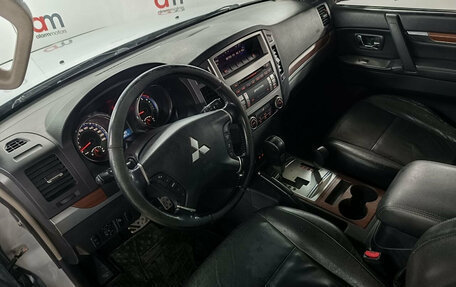 Mitsubishi Pajero IV, 2008 год, 1 399 000 рублей, 10 фотография