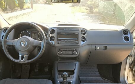 Volkswagen Tiguan I, 2012 год, 859 000 рублей, 6 фотография