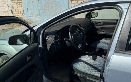 Ford Focus II рестайлинг, 2005 год, 275 000 рублей, 10 фотография