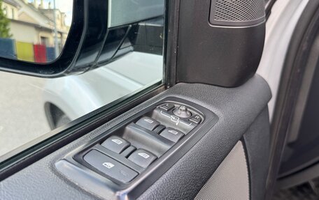 Land Rover Discovery IV, 2014 год, 2 480 000 рублей, 11 фотография