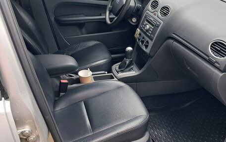 Ford Focus II рестайлинг, 2006 год, 700 000 рублей, 9 фотография