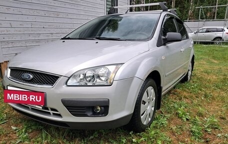 Ford Focus II рестайлинг, 2006 год, 700 000 рублей, 3 фотография