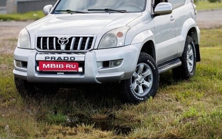 Toyota Land Cruiser Prado 120 рестайлинг, 2006 год, 2 650 000 рублей, 5 фотография