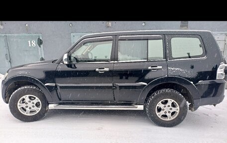 Mitsubishi Pajero IV, 2007 год, 1 500 000 рублей, 2 фотография
