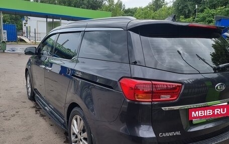 KIA Carnival III, 2020 год, 3 200 000 рублей, 6 фотография